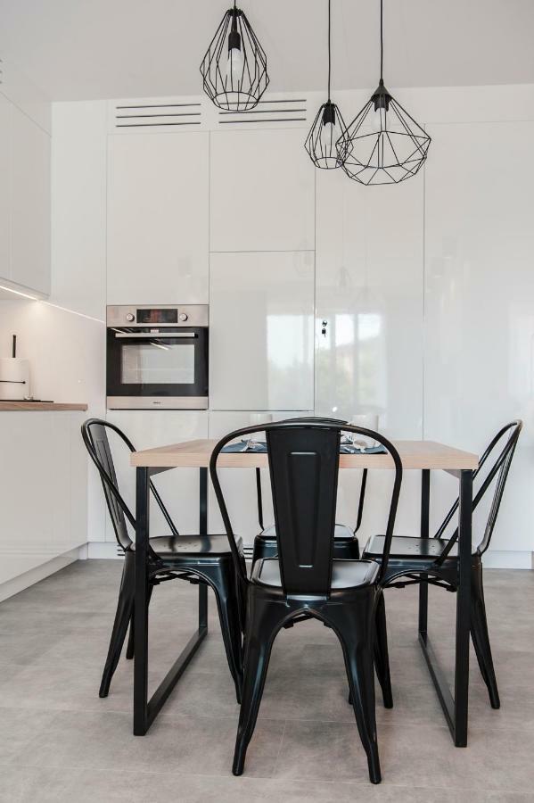 גדנסק Unique 3City Apartments - Grey Apartment מראה חיצוני תמונה