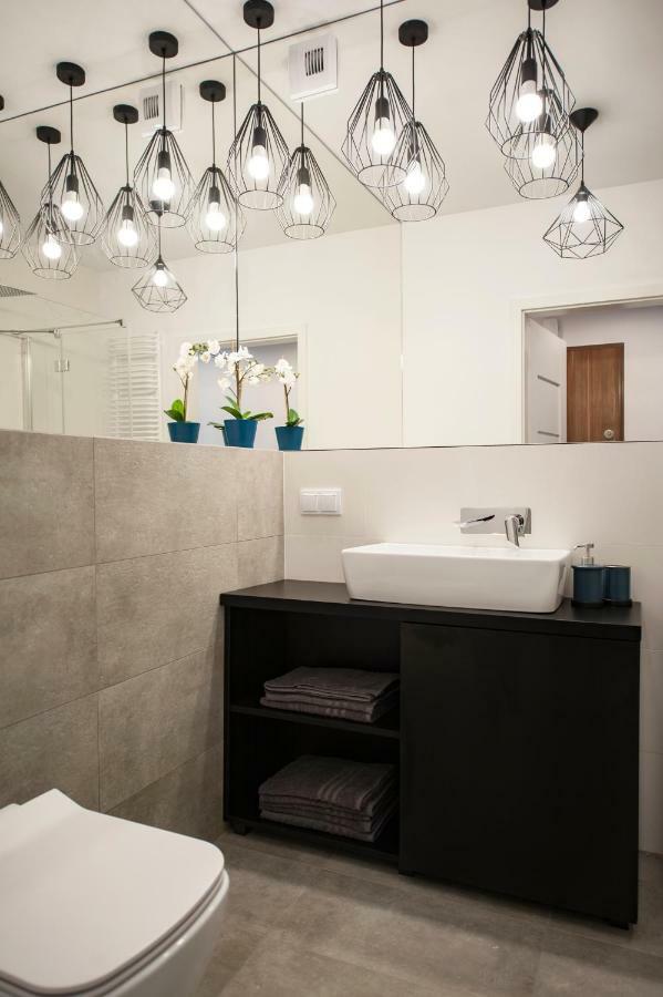 גדנסק Unique 3City Apartments - Grey Apartment מראה חיצוני תמונה